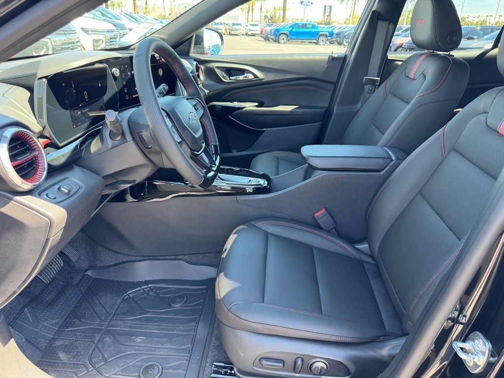 Vehicle image 7 of 14