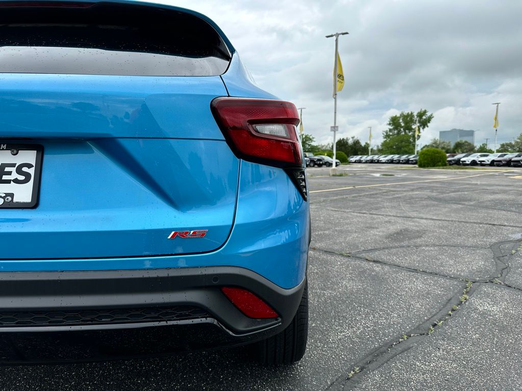 Vehicle image 6 of 25