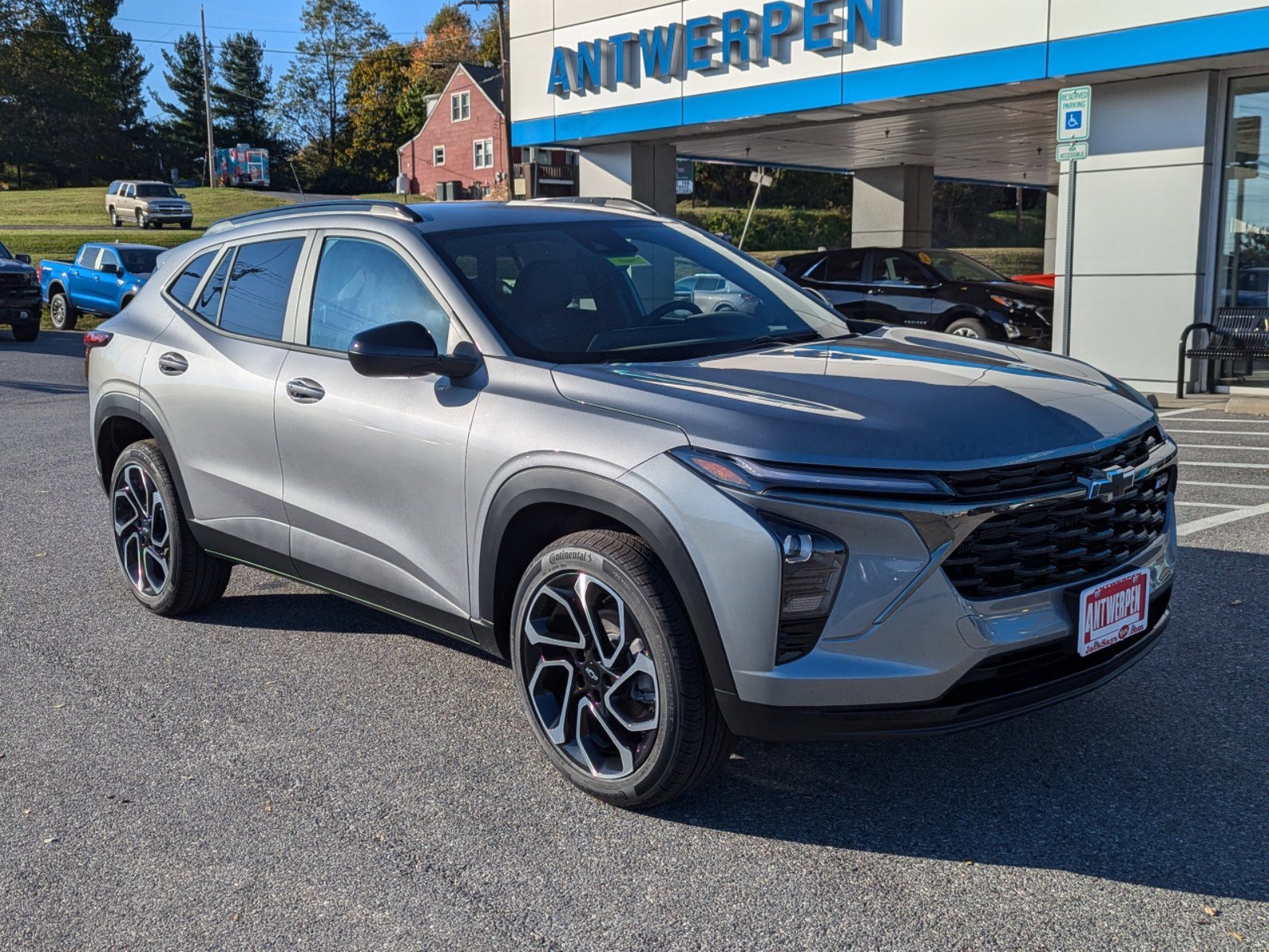 Vehicle image 2 of 25