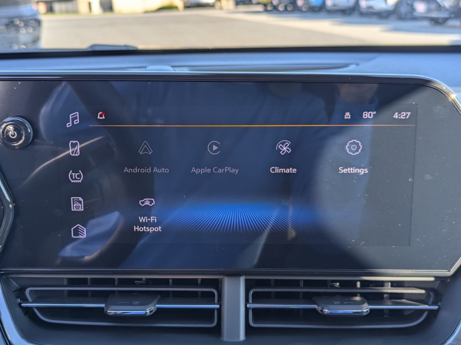Vehicle image 23 of 25