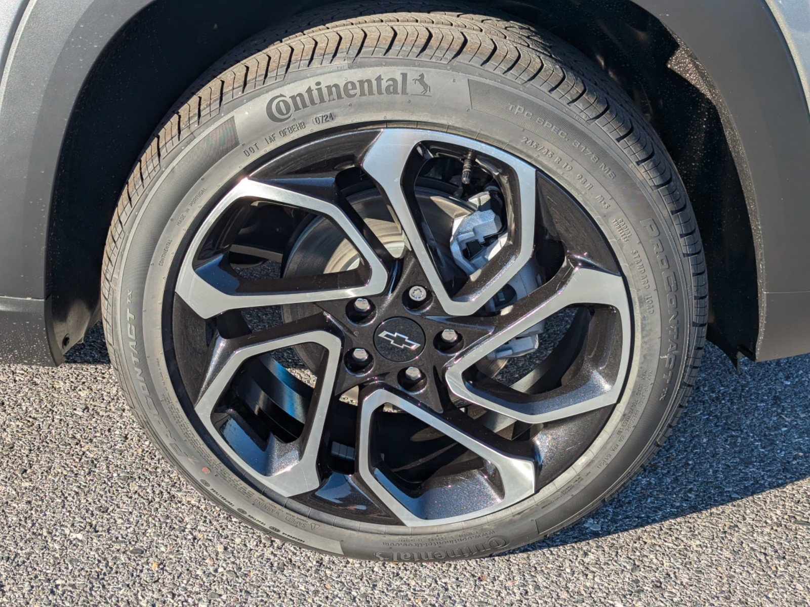 Vehicle image 8 of 25