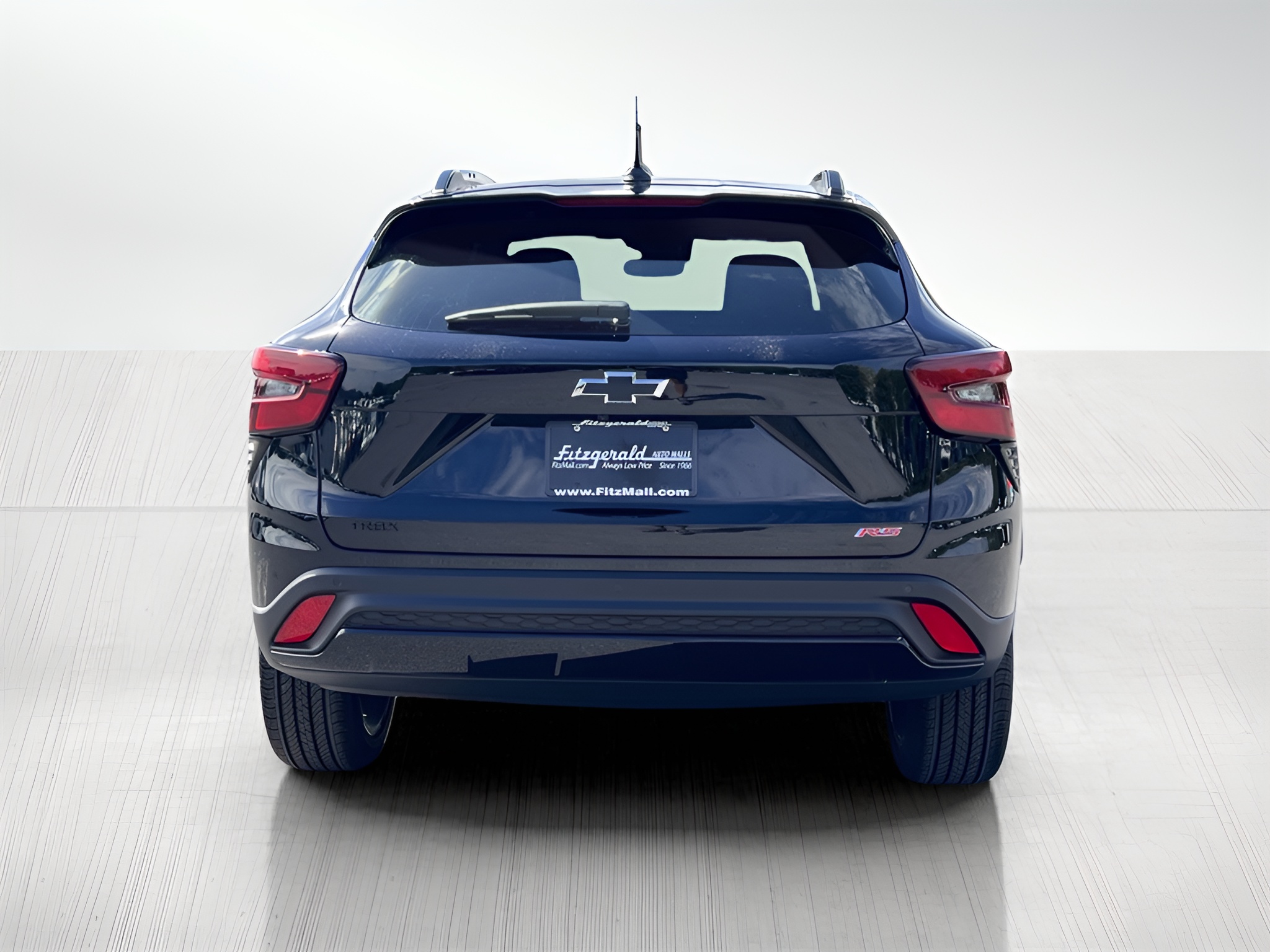 Vehicle image 34 of 36