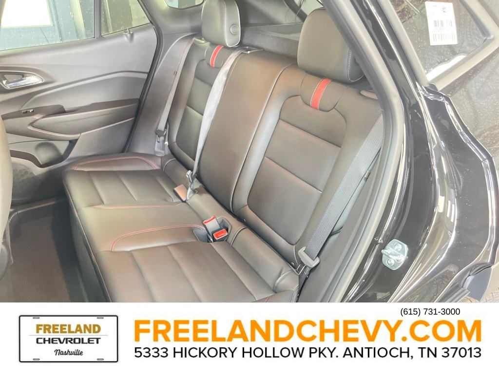 Vehicle image 20 of 23