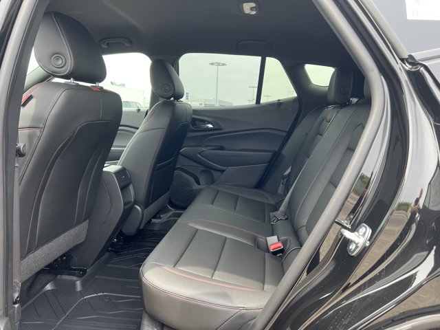 Vehicle image 14 of 34