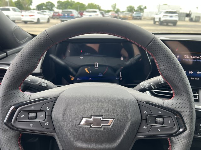 Vehicle image 17 of 34