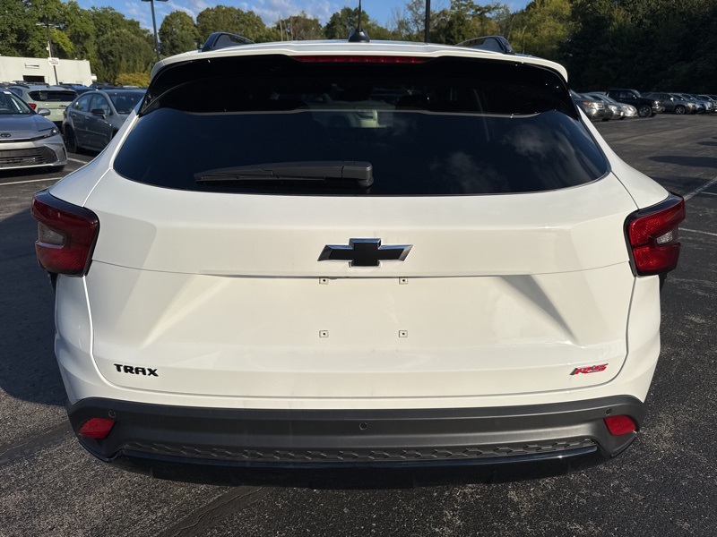 2025 Chevrolet Trax 2RS Image 5 of 45