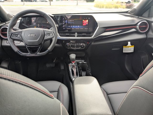 2025 Chevrolet Trax 2RS Image 14 of 21