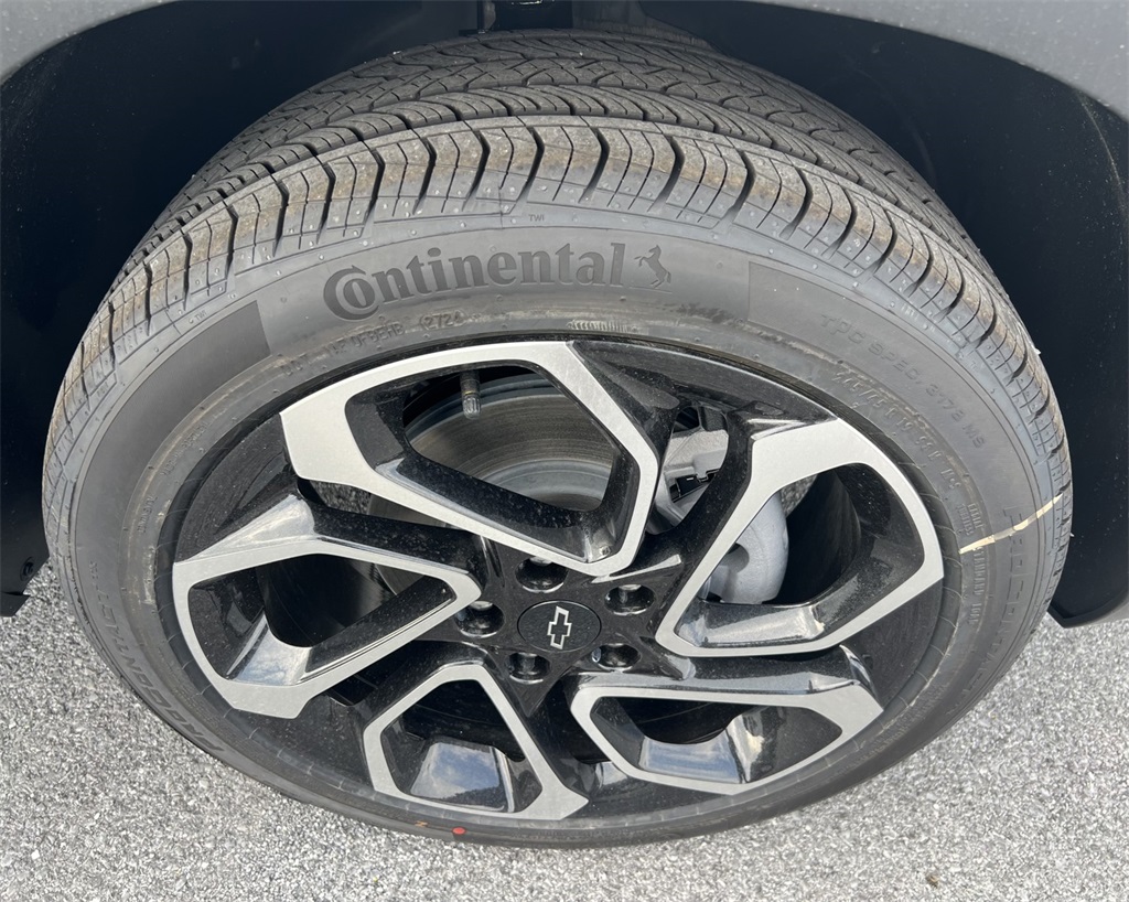 Vehicle image 16 of 36