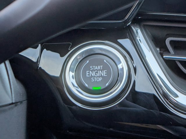 Vehicle image 27 of 29