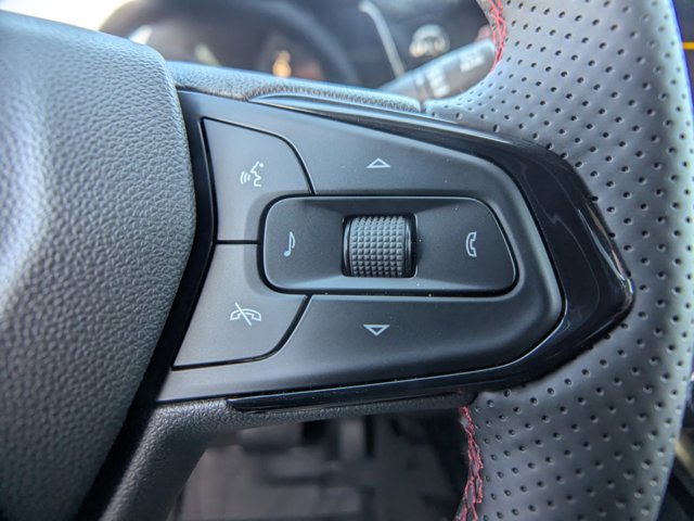 Vehicle image 23 of 29