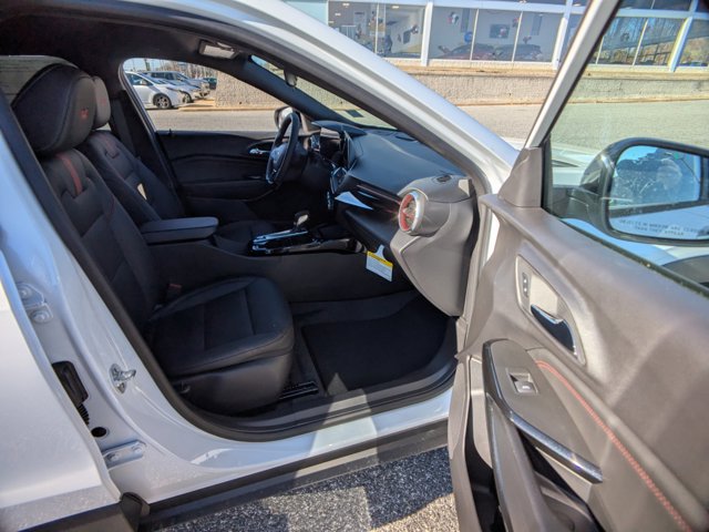 Vehicle image 10 of 29