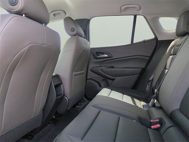 Vehicle image 12 of 33