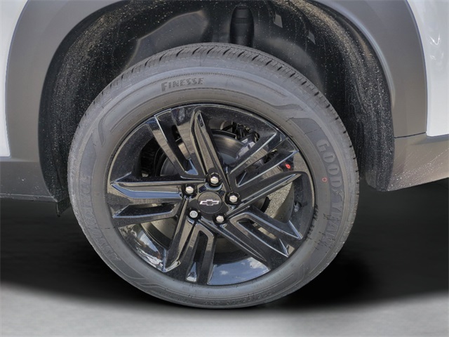 Vehicle image 9 of 33