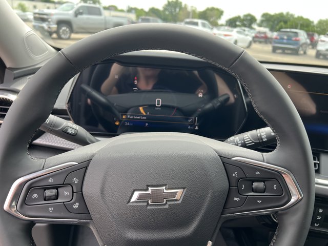 Vehicle image 16 of 34