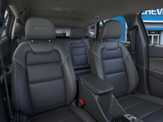 Vehicle image 26 of 34