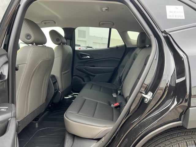 Vehicle image 14 of 34