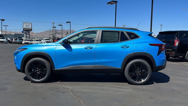 Vehicle image 8 of 31