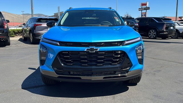 Vehicle image 2 of 31
