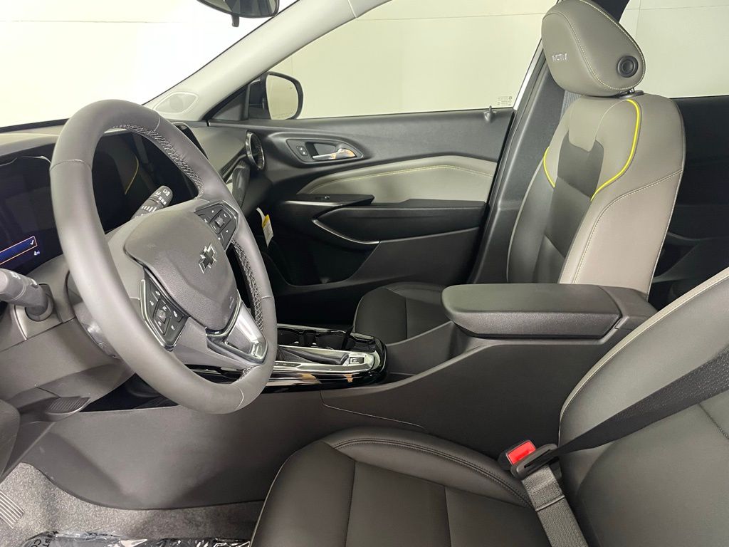 Vehicle image 24 of 48