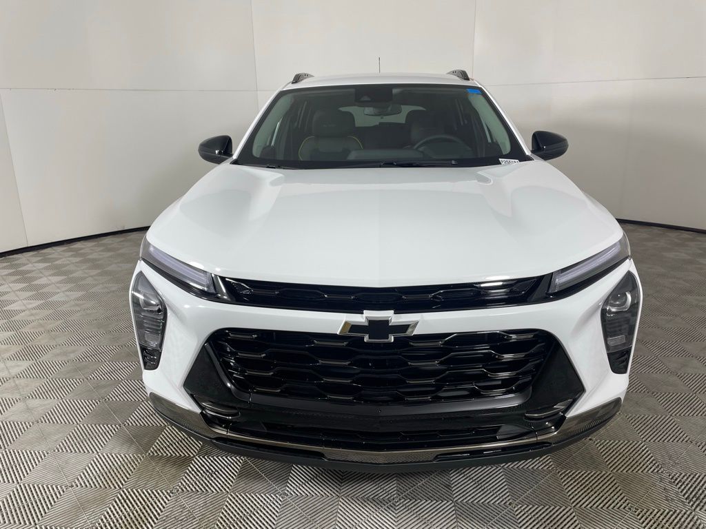 Vehicle image 4 of 48