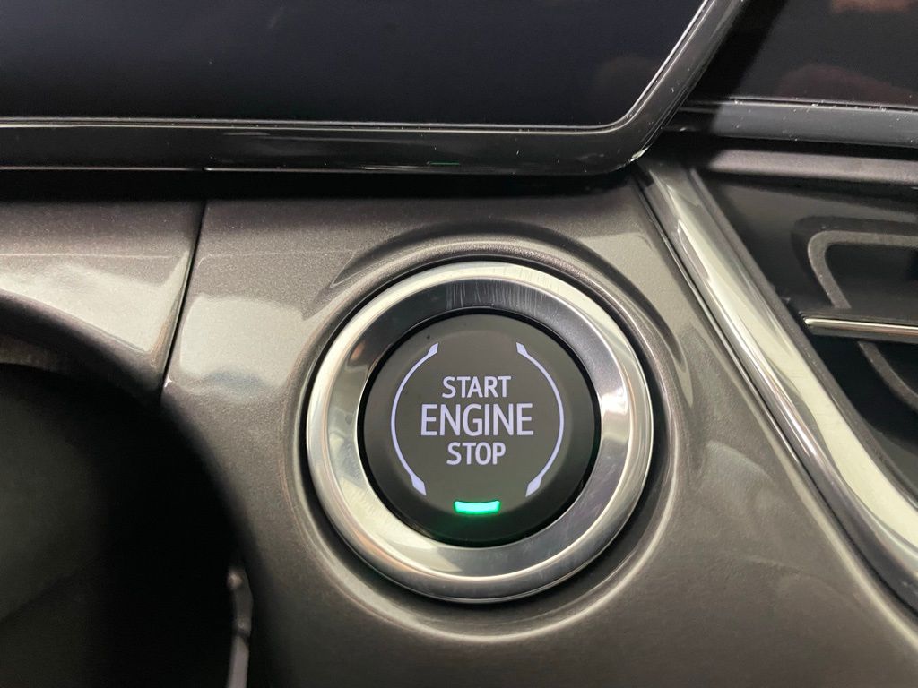 Vehicle image 42 of 48
