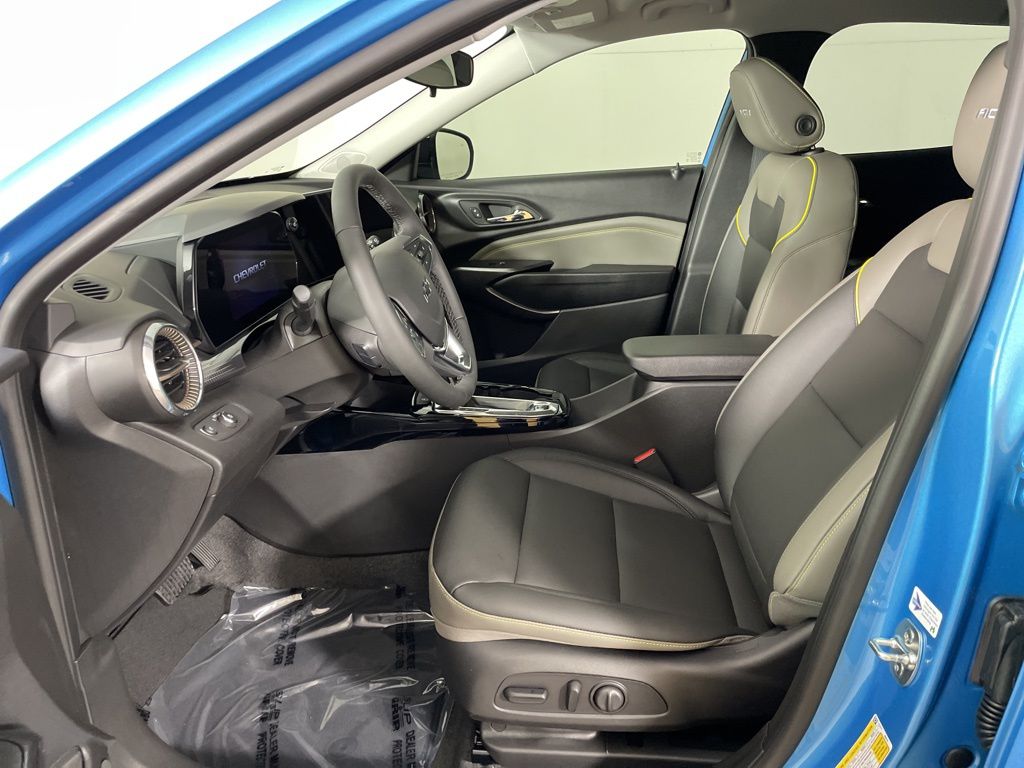 Vehicle image 20 of 48