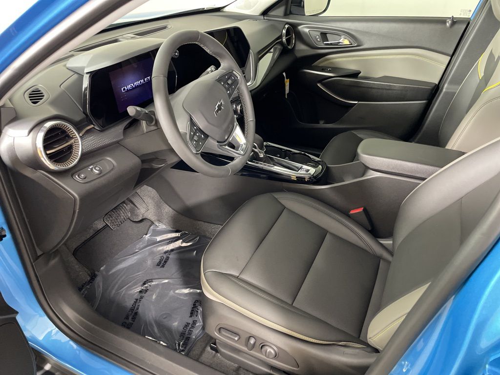 Vehicle image 21 of 48