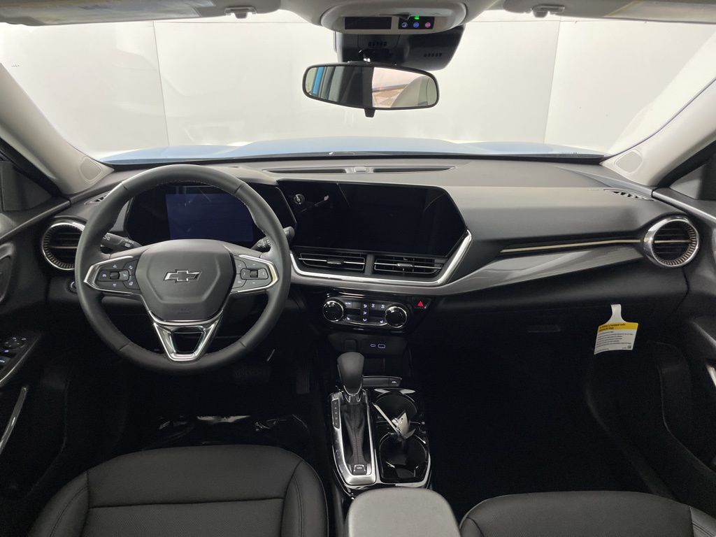 Vehicle image 38 of 48