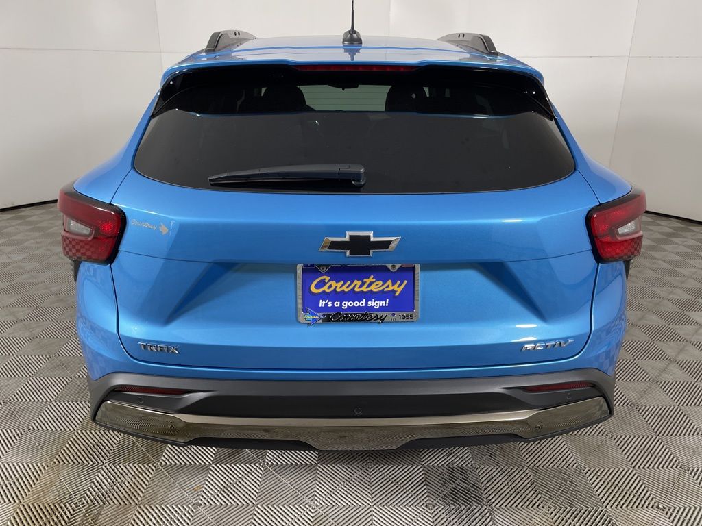Vehicle image 5 of 48