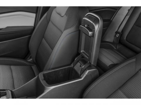 Vehicle image 17 of 18