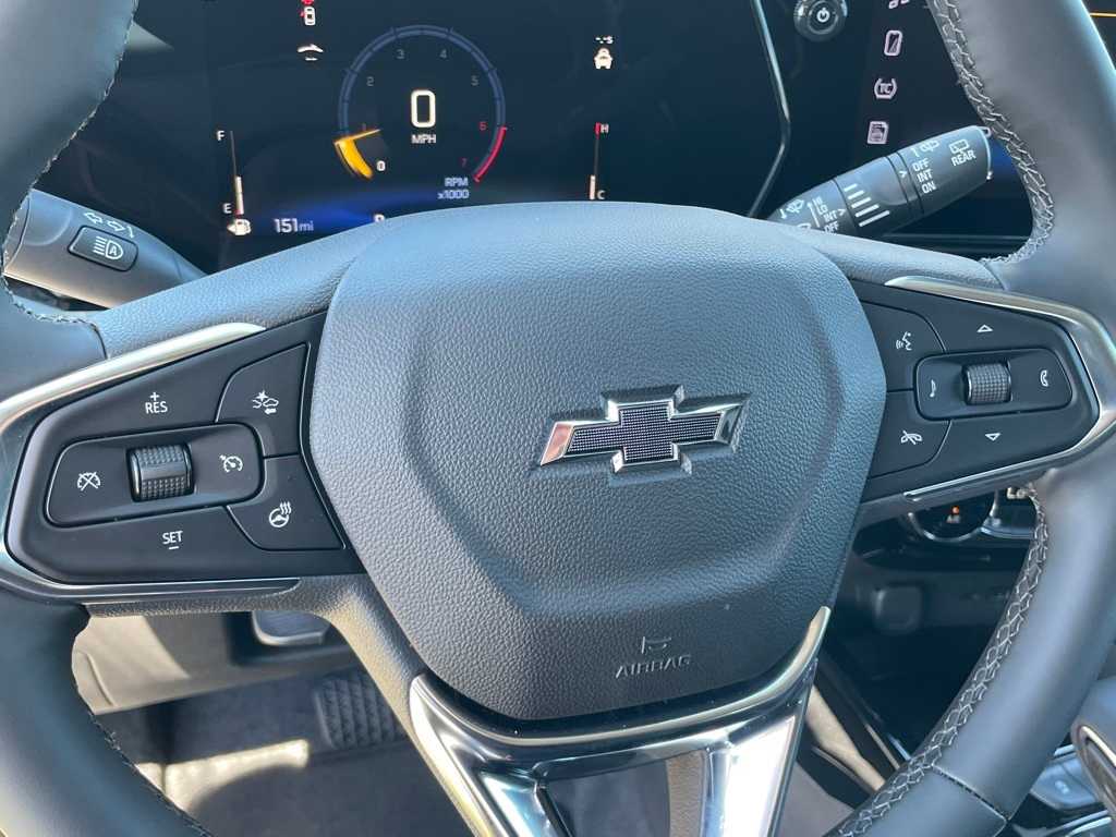 Vehicle image 37 of 64