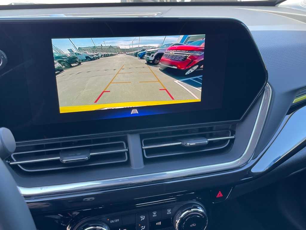 Vehicle image 43 of 64