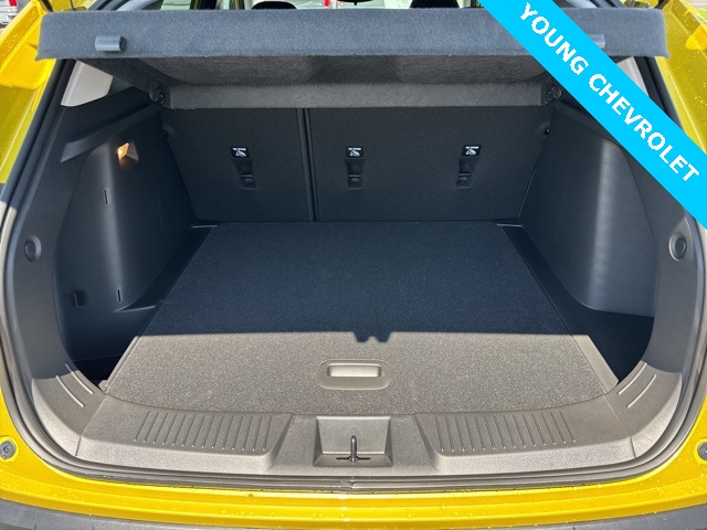 Vehicle image 11 of 23