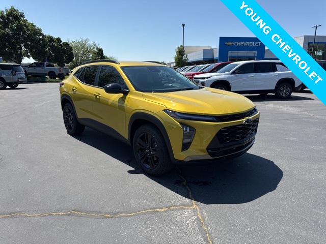 Vehicle image 3 of 23