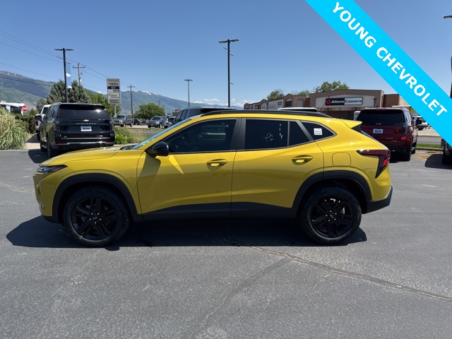 Vehicle image 8 of 23