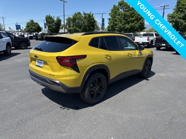 Vehicle image 5 of 23