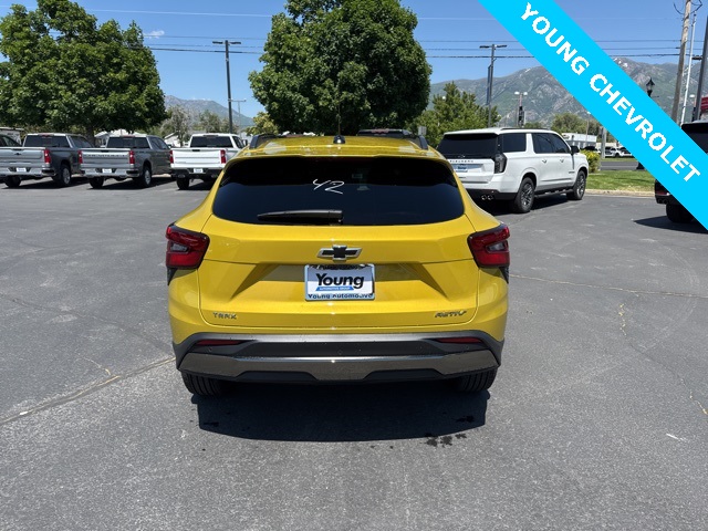 Vehicle image 6 of 23