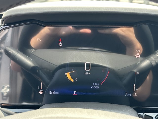 Vehicle image 15 of 25
