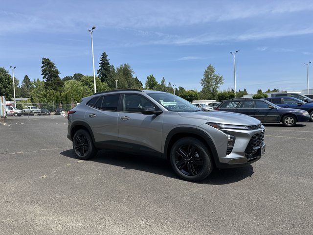 Vehicle image 3 of 25
