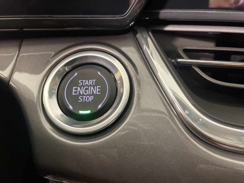 Vehicle image 42 of 48