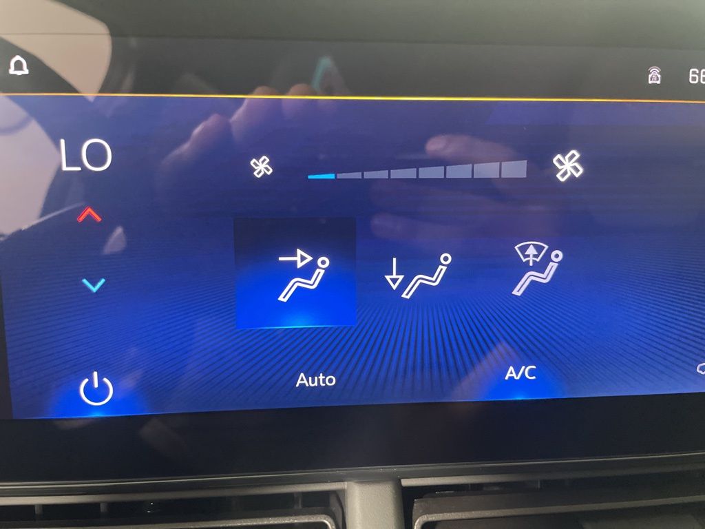 Vehicle image 44 of 48