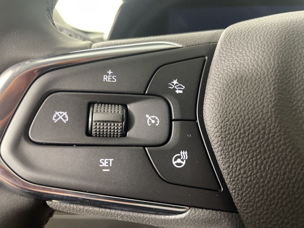 Vehicle image 19 of 48