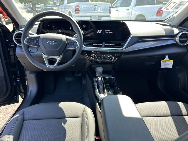 Vehicle image 12 of 25