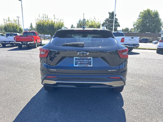 Vehicle image 5 of 25