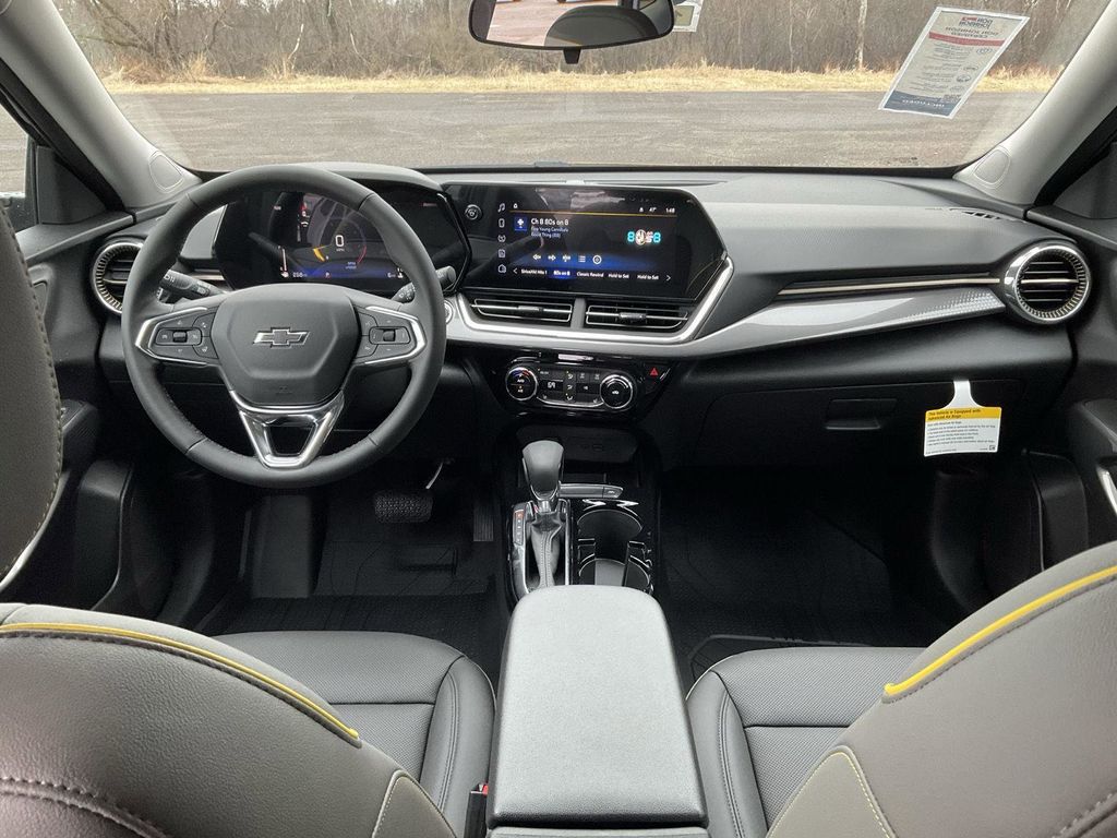 Vehicle image 10 of 31