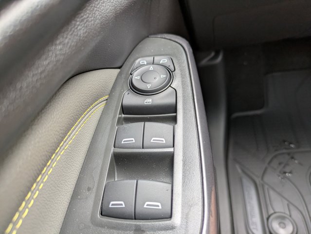 Vehicle image 22 of 27