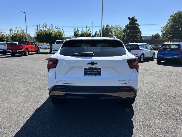 Vehicle image 5 of 25