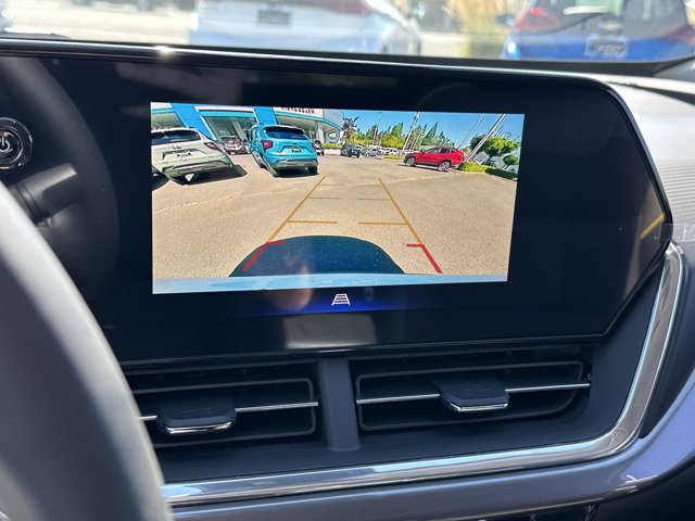 Vehicle image 15 of 25