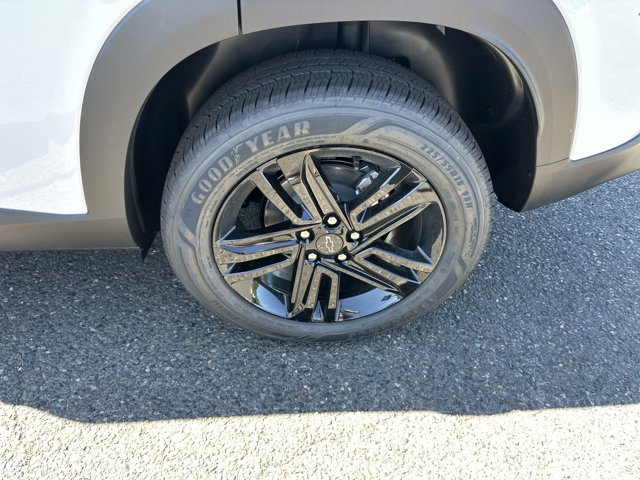 2025 Chevrolet Trax ACTIV Image 8 of 25