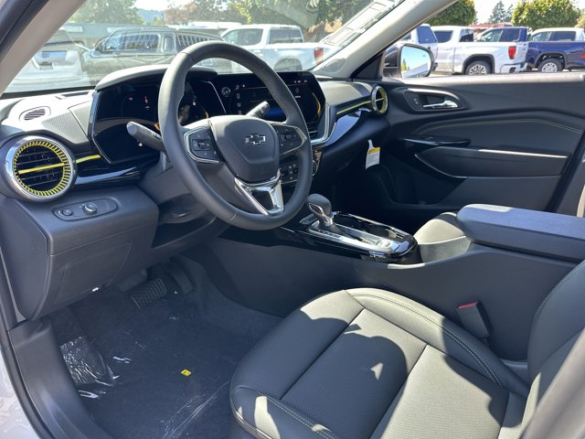 2025 Chevrolet Trax ACTIV Image 13 of 25